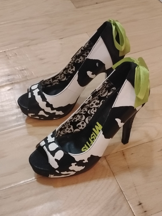 Iron Fist Shoes - Iron Fist Misfits Peep-Toe Heels with Lime Bow